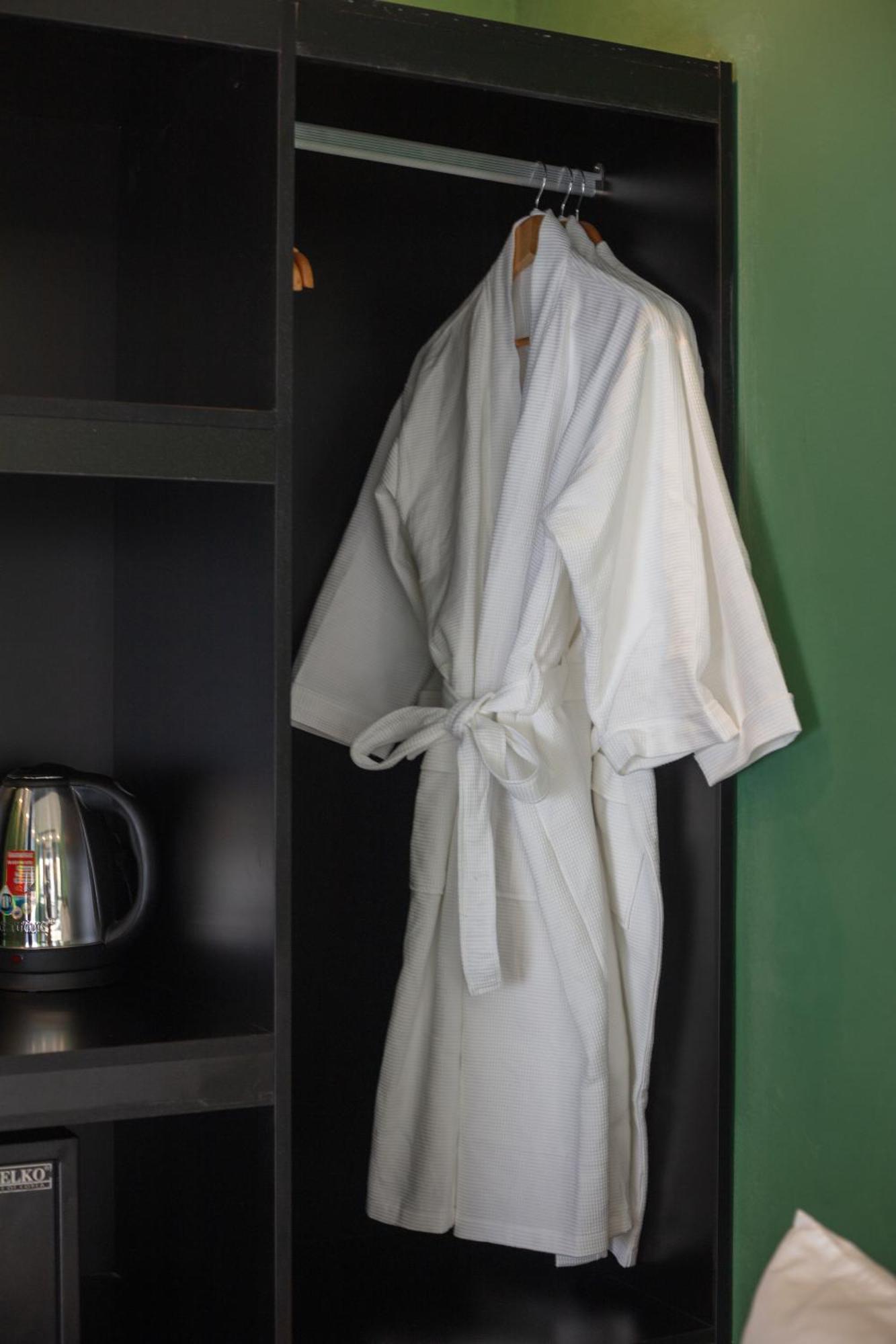 האנוי Madelise Adora Hotel & Travel מראה חיצוני תמונה
